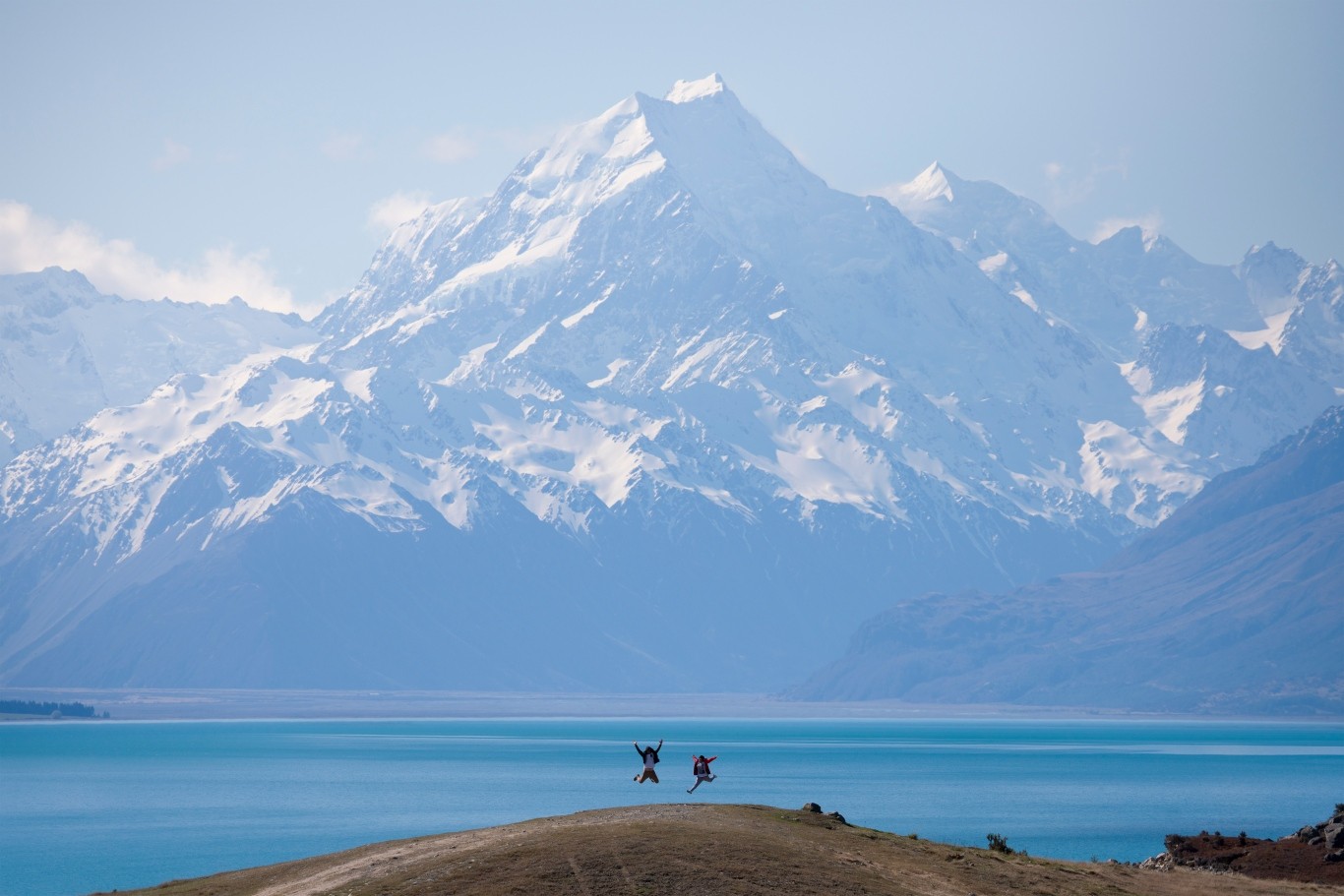 232251-lake-pukaki-canterbury (1)(1).jpg